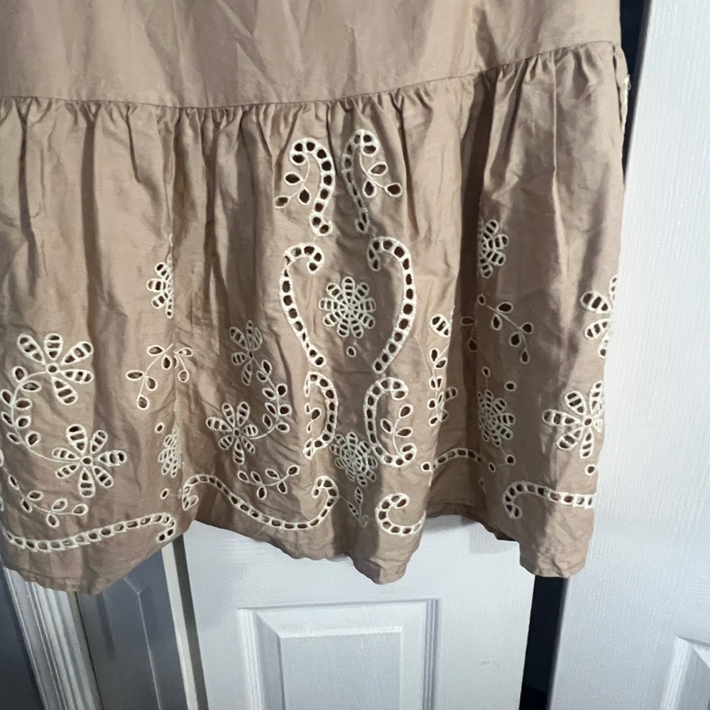 NWOT Moon River Tan Maxi Skirt with Embroidery - Picture 3 of 12